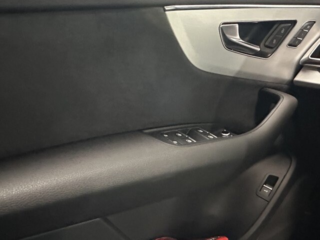 Audi Q7 50 TDI Quattro S-Line