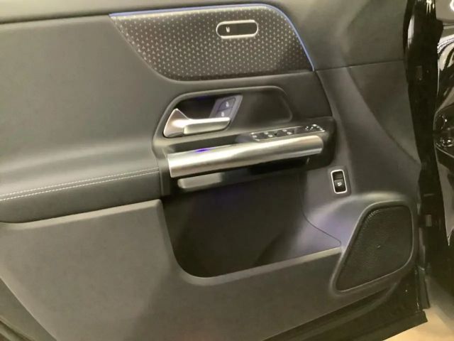 Mercedes-Benz GLA 220 4MATIC