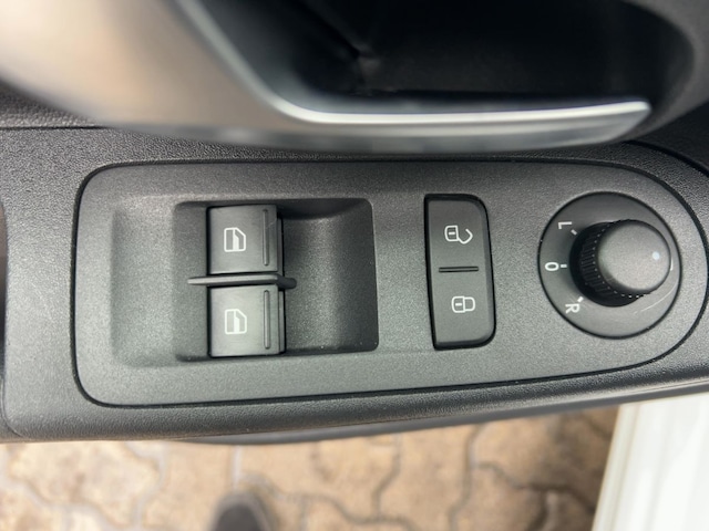 Volkswagen e-up! Plus Style