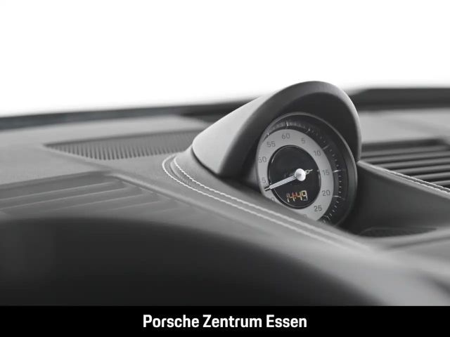 Porsche 992 4 Cabrio Carrera GTS