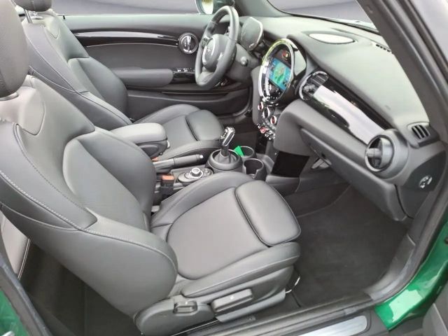 MINI Cooper Cabrio Classic Trim Aut. Navi RFK Komfort