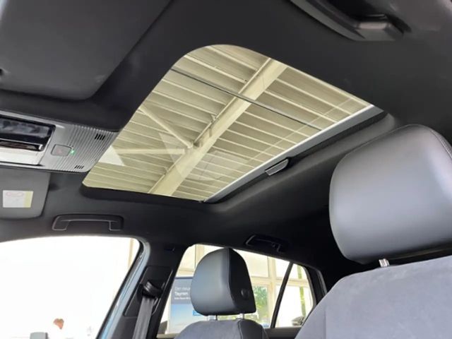 Volkswagen Golf 1.5 eTSI DSG