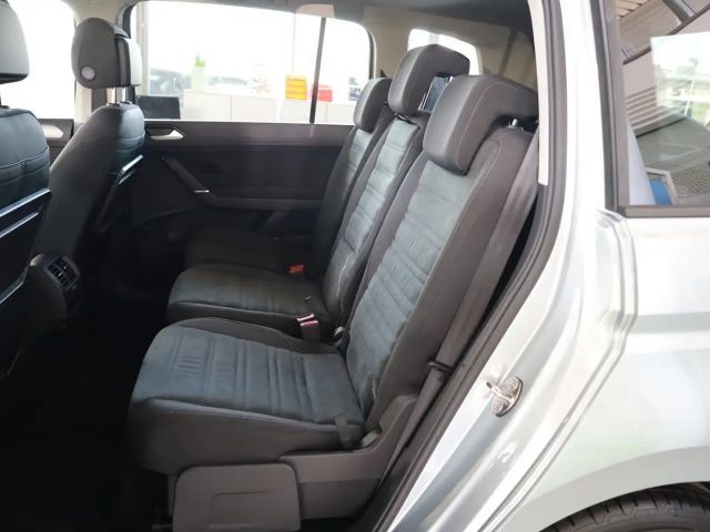 Volkswagen Touran DSG