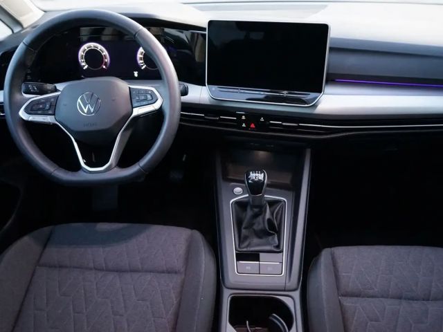 Volkswagen Golf 1.5 TSI Golf VIII Life