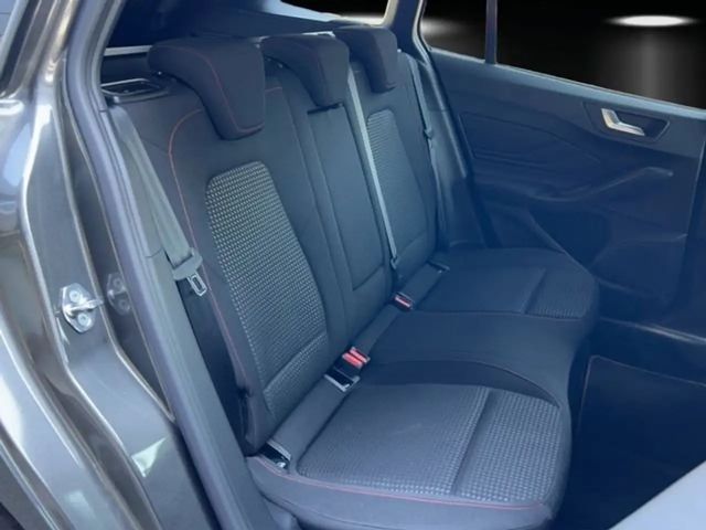 Ford Focus ST Line Wagon