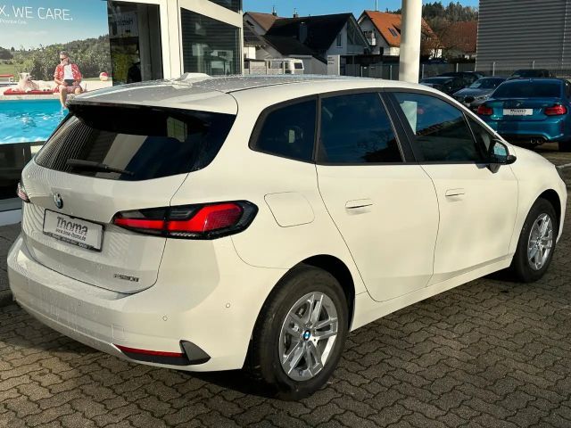 BMW 220 220i Active Tourer Sedan