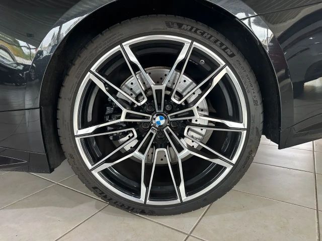 BMW M4 Cabrio Competition xDrive