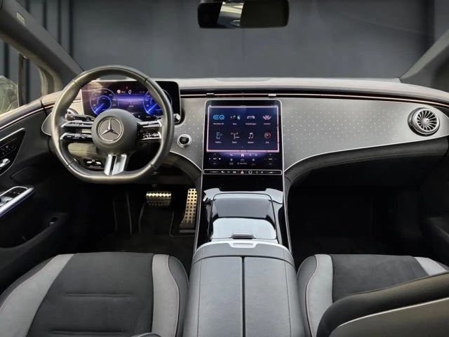 Mercedes-Benz EQE 350 AMG Line Sedan