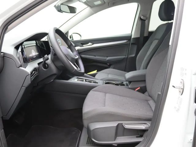 Volkswagen Golf 1.5 eTSI DSG Golf VIII Life