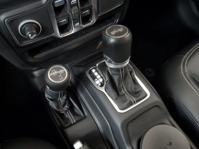 Jeep Wrangler 4x4 Sahara