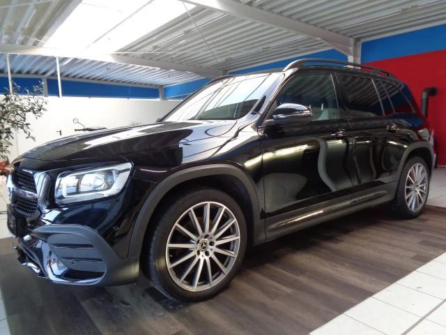 Mercedes-Benz GLB 200 AMG Line GLB 200 d