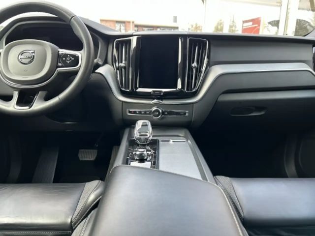 Volvo XC60 Dark Plus
