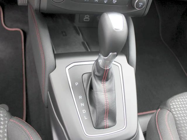 Ford Focus EcoBoost ST Line