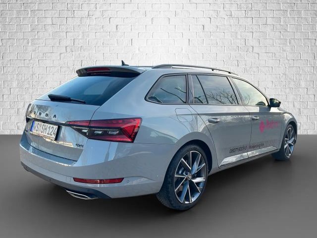 Skoda Superb 2.0 TSI 4x4 Combi Sportline