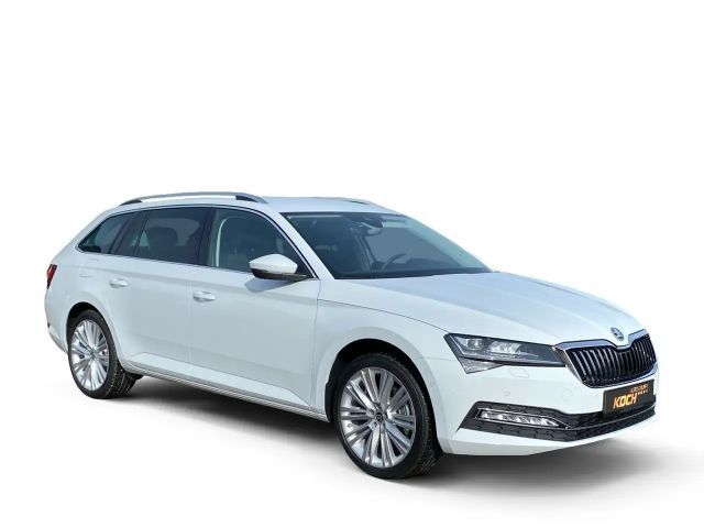 Skoda Superb 2.0 TDI Combi Style Style