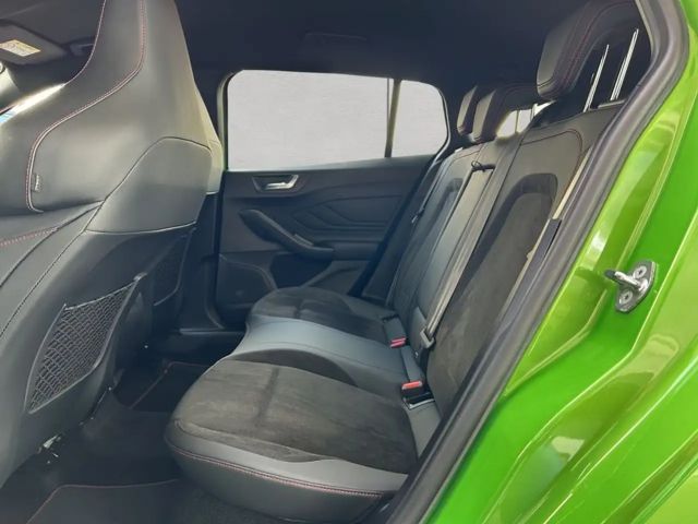 Ford Focus EcoBoost ST Line Wagon