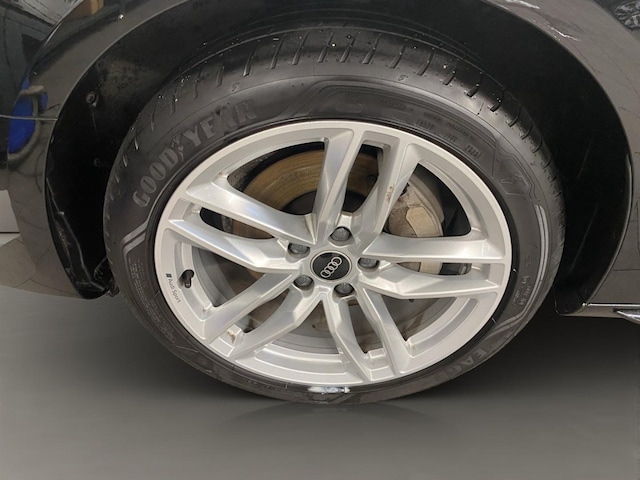 Audi A4 40 TDI Avant S-Tronic