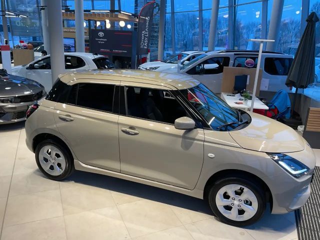 Suzuki Swift AllGrip Comfort DualJet