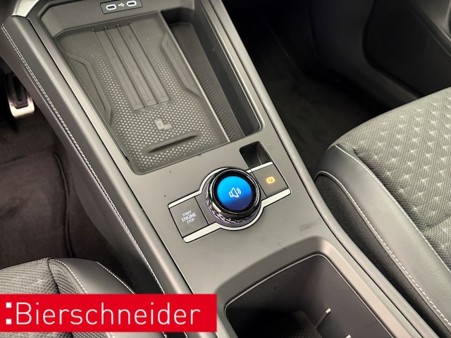 Volkswagen T-Roc 1.5 eTSI DSG IQ.Drive R-Line