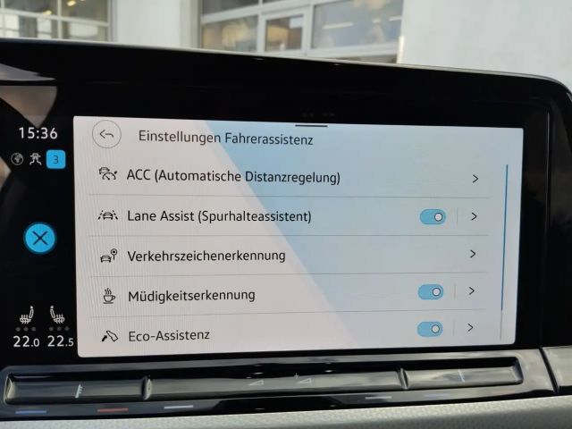 Volkswagen Golf Life