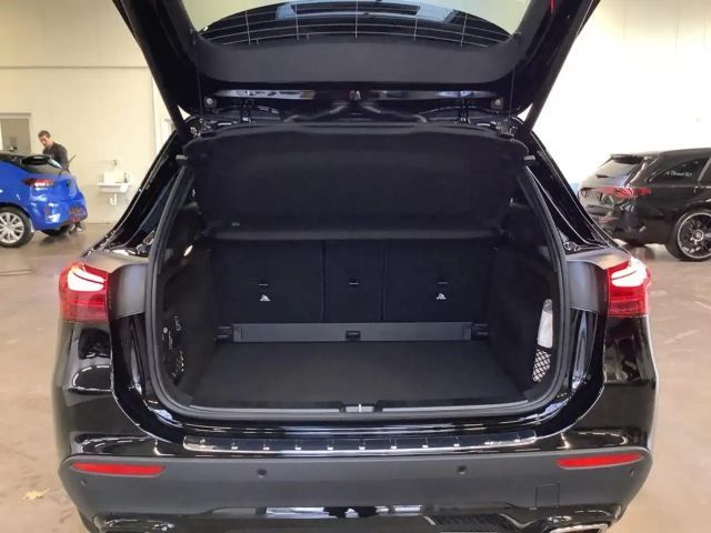 Mercedes-Benz GLA 220 4MATIC GLA 220 d