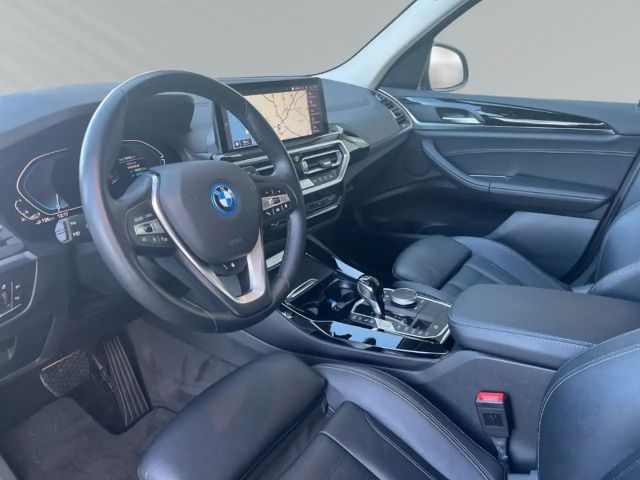 BMW X3 xDrive30e
