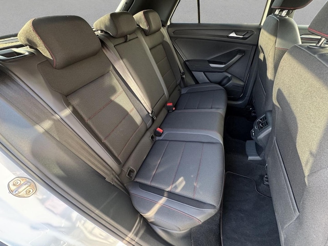 Volkswagen T-Roc 1.5 TSI R-Line Sport