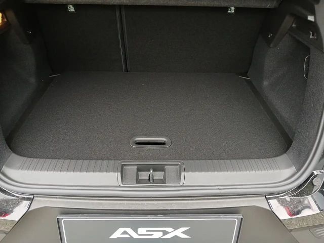 Mitsubishi ASX Invite