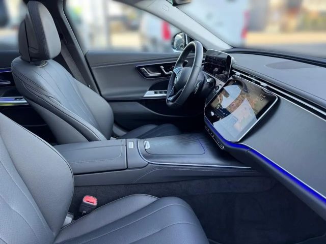 Mercedes-Benz E 220 4MATIC E 220 d Estate