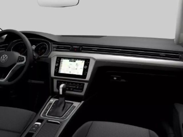 Volkswagen Passat 1.5 TSI Business DSG Variant