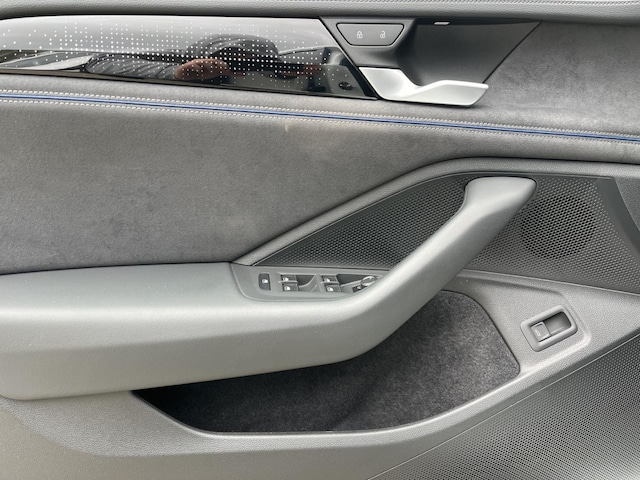 Volkswagen Passat 2.0 TDI DSG R-Line Variant