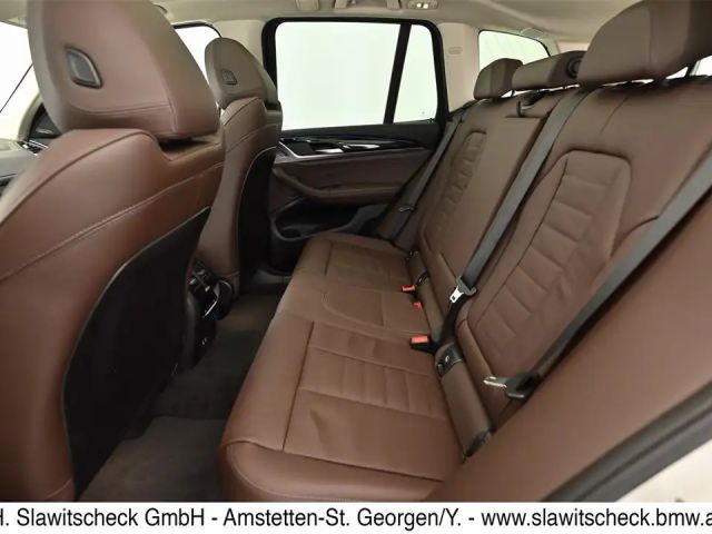 BMW X3 xDrive30e