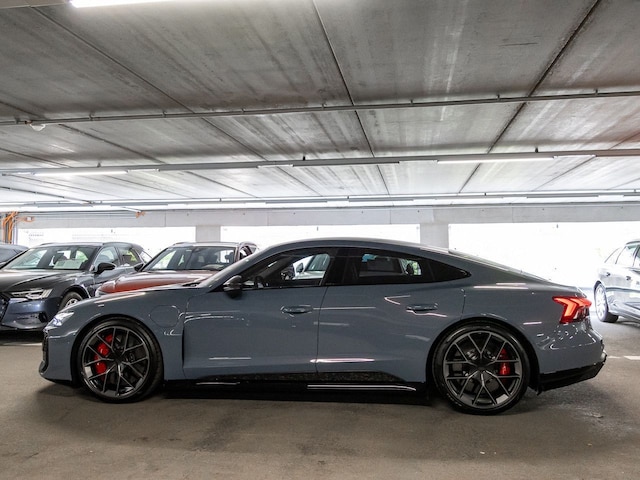 Audi RS e-tron GT Performance Quattro