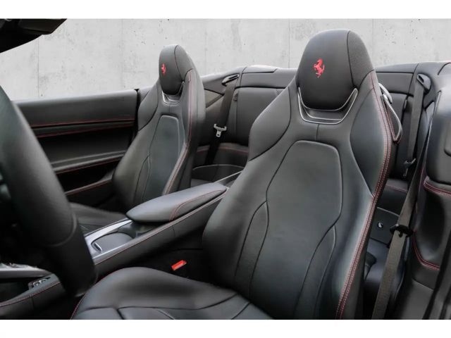 Ferrari Portofino M *Carbon+LED*MagneRide*Ferrari-Approved*
