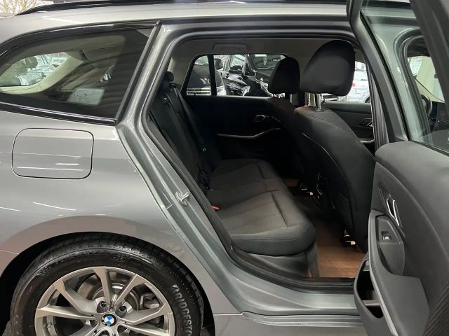 BMW 318 318d Touring