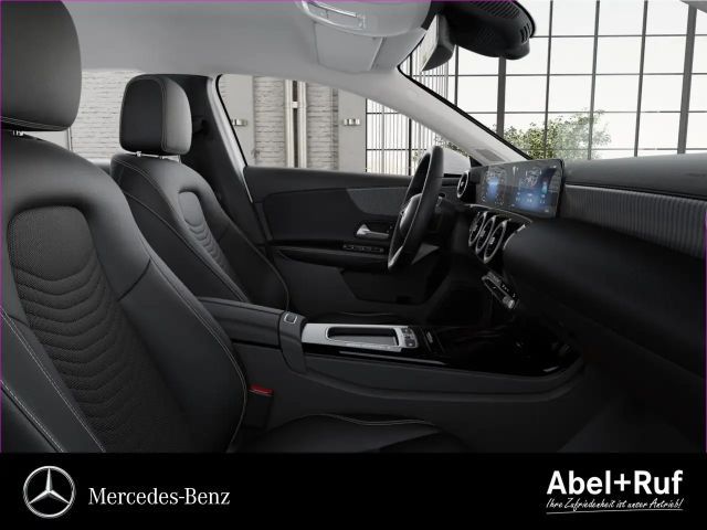 Mercedes-Benz A 200 Progressive