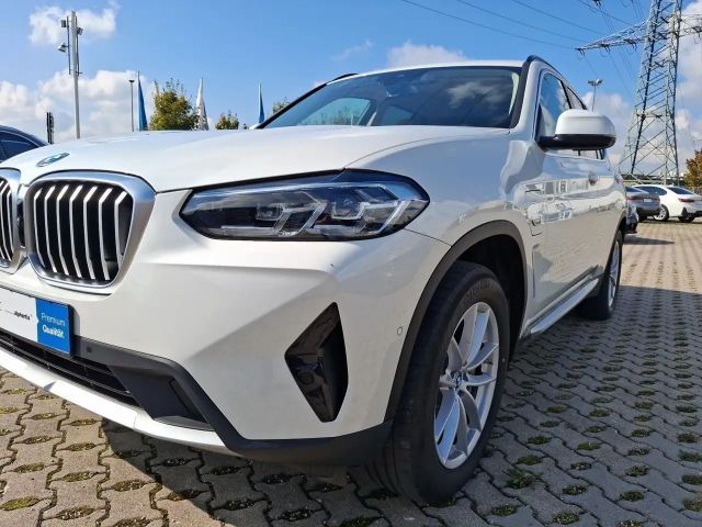 BMW X3 xDrive30e