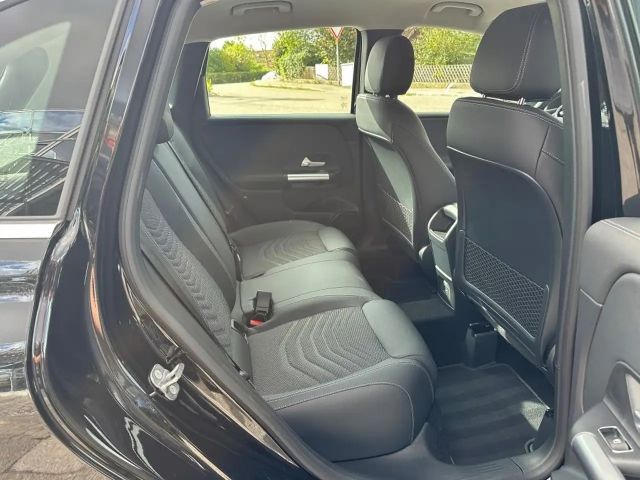 Mercedes-Benz B 200 Progressive