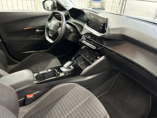 Peugeot E-2008 Active Pack