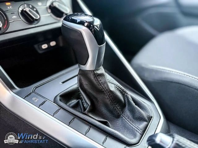 Volkswagen Polo DSG Life