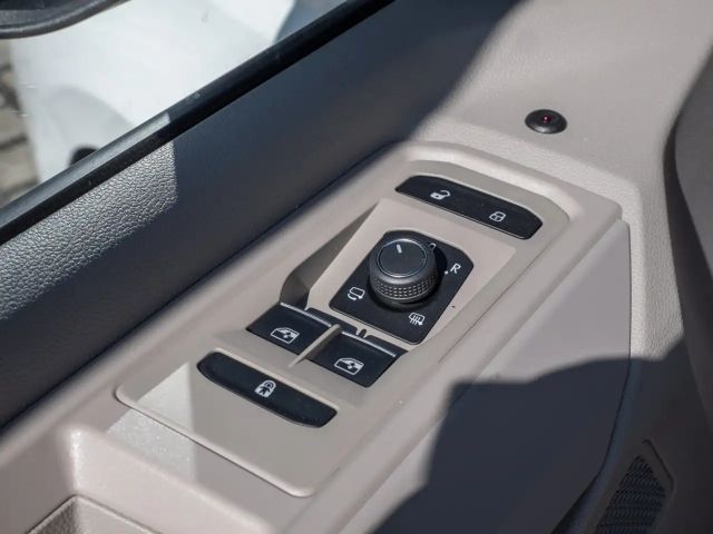 Volkswagen Multivan 2.0 TDI Lang T7