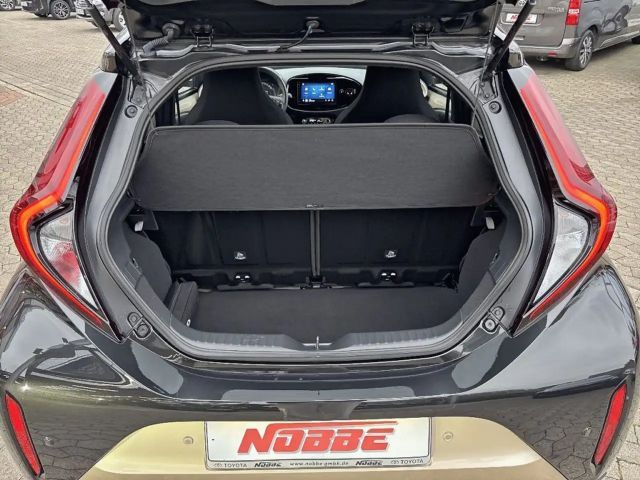 Toyota Aygo X Hatchback S-CVT Team D