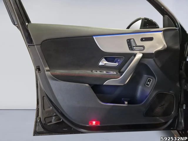 Mercedes-Benz A 250 AMG Line