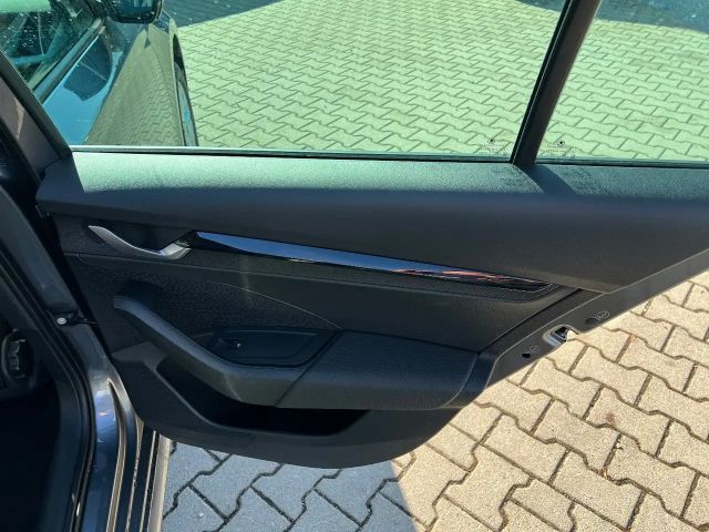 Skoda Octavia 2.0 TDI Combi Selection