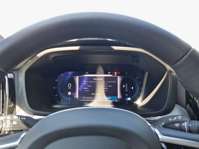 Volvo XC60 Dark Plus