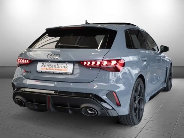 Audi RS3 S-Tronic Sedan Sportback