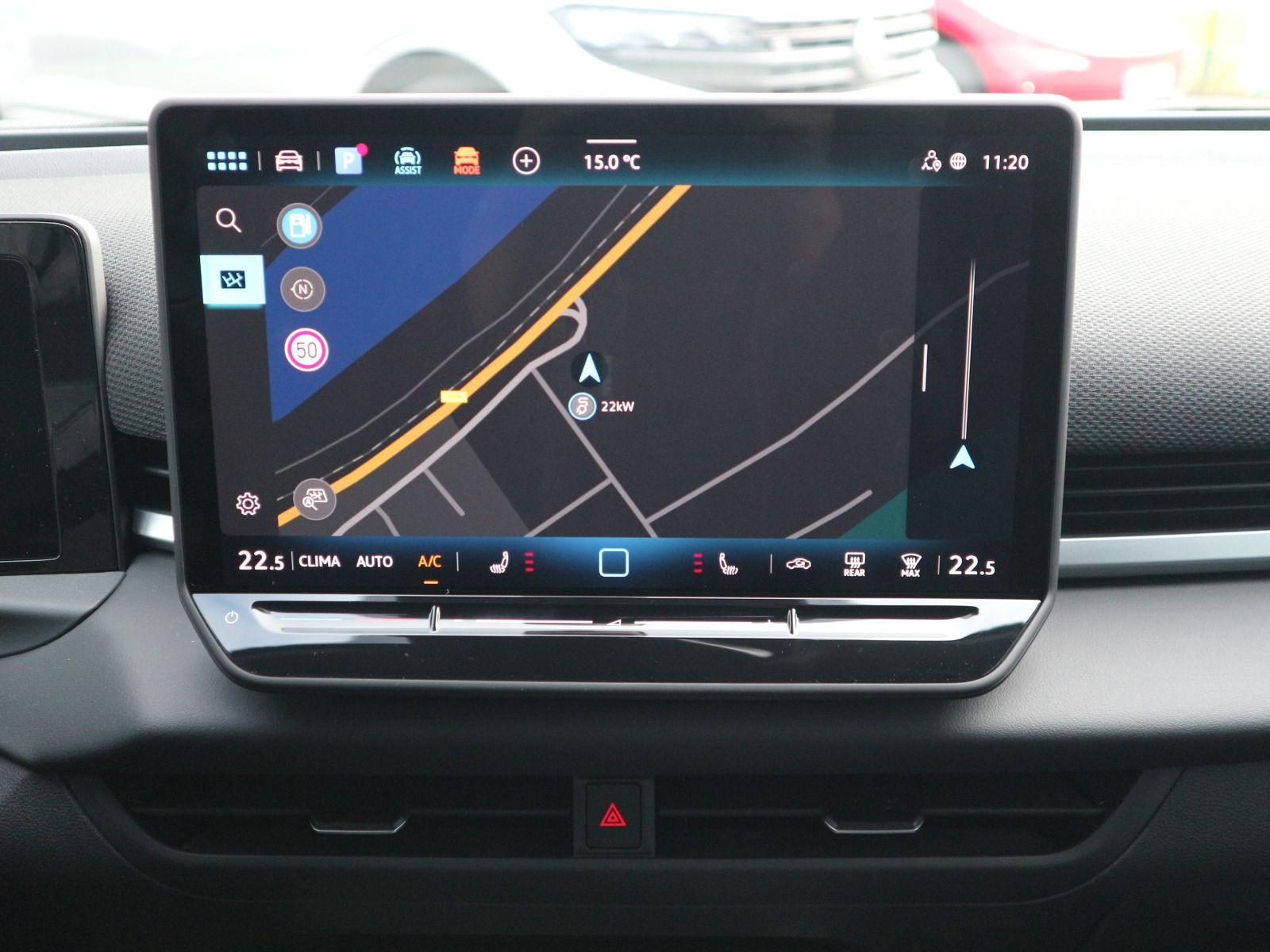 Volkswagen T-Roc 1.5 eTSI DSG R-Line