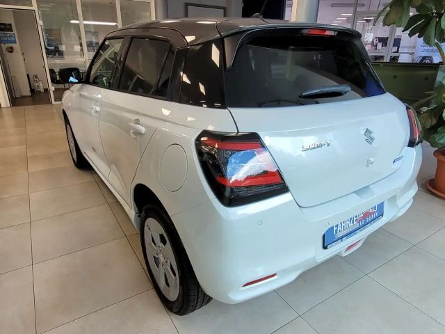 Suzuki Swift AllGrip Comfort DualJet Hybrid