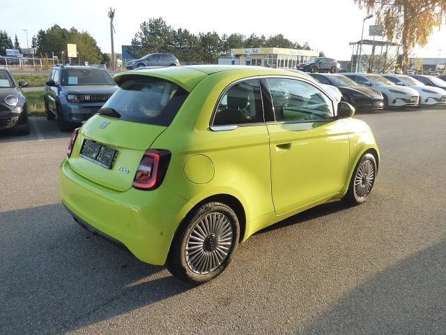 Fiat 500e 42 kWh