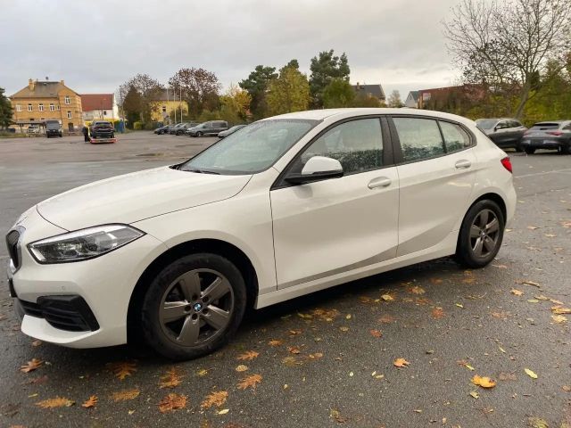 BMW 118 118i Advantage pakket Sedan